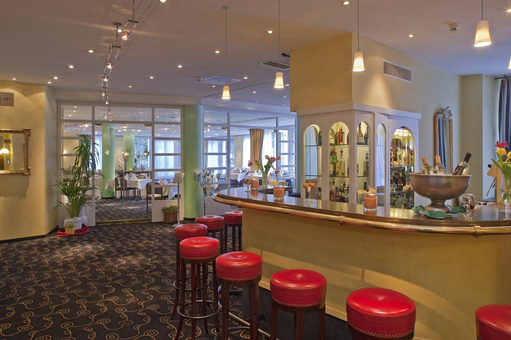 Hotel Metropol Saas-Fee Nhà hàng bức ảnh