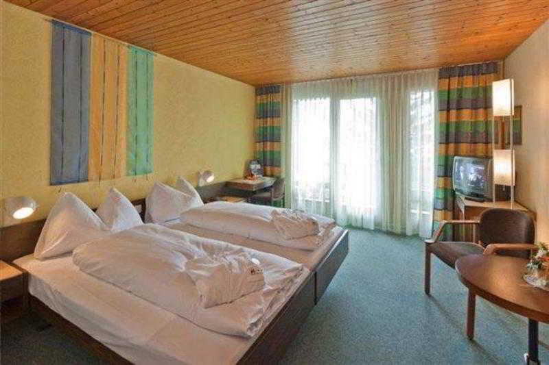 Hotel Metropol Saas-Fee Phòng bức ảnh
